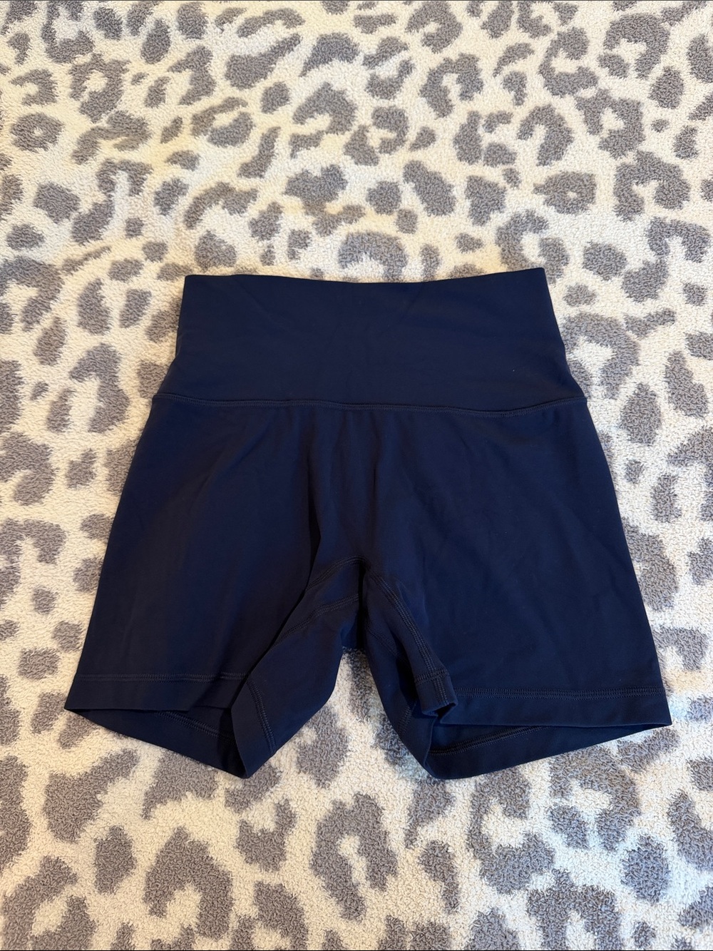 Aritzia Butter Cheeky Infinite High Rise 5” Short